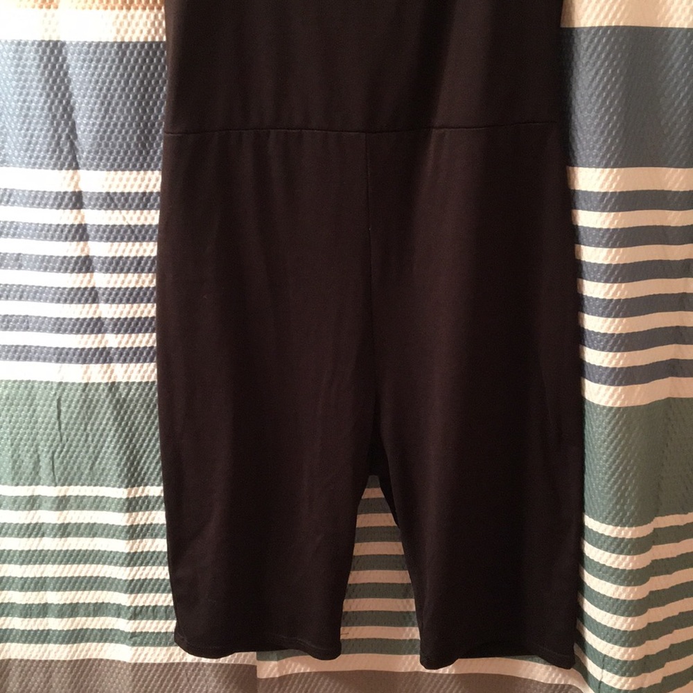 BLACK ROMPER - Picture 2 of 2